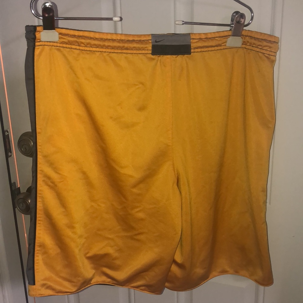 Reversible Shorts - Picture 3 of 5